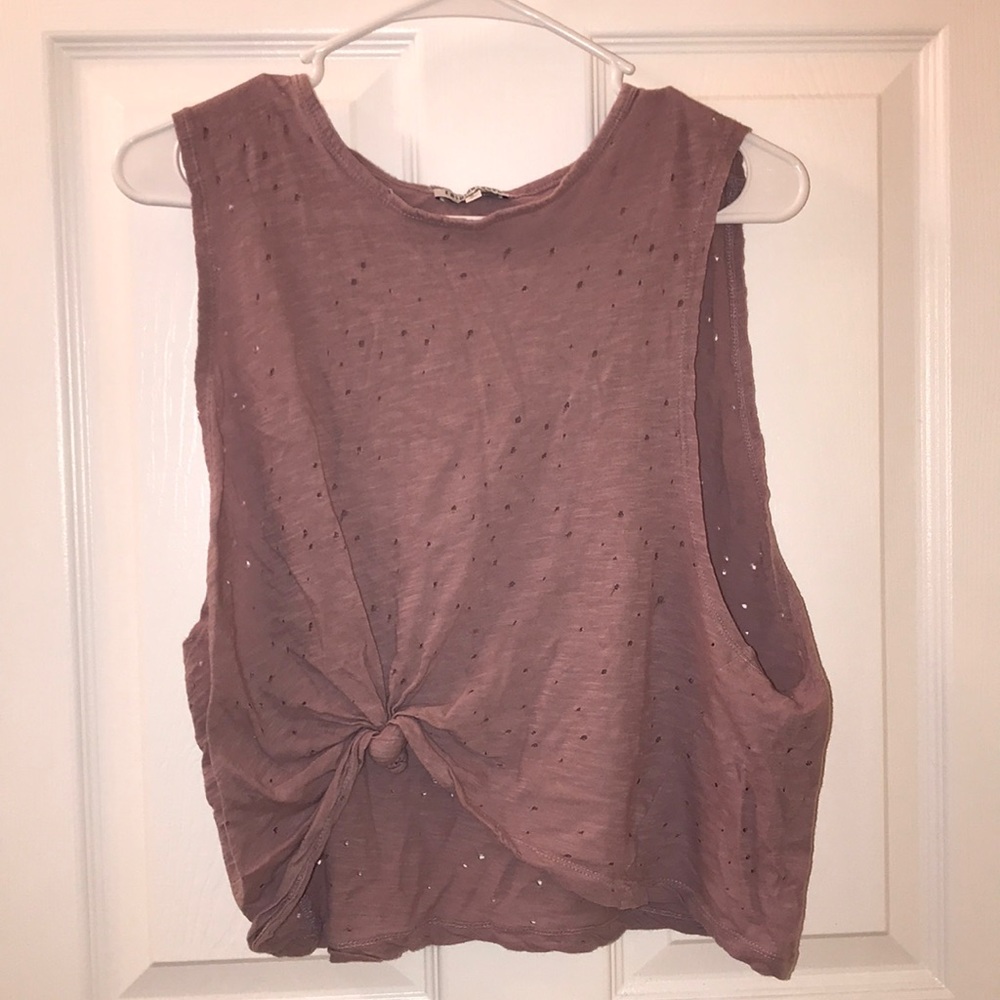 Muscle Shirt Crop Top